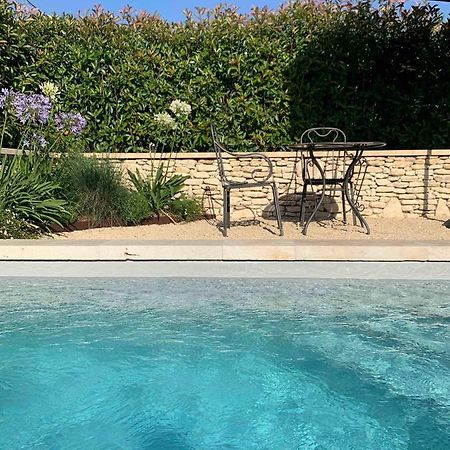 Le Cabanon De Livia Avec Piscine Privee Villa Cucuron Exterior photo